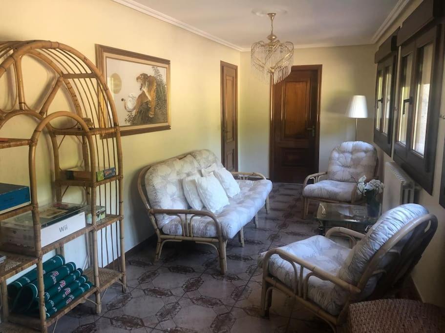 Casa Mercedes Holiday home Ponteareas